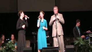 Collingsworth Family sings Jesus Is Still the Answer chords