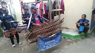 Download Lagu KESENIAN ANGKLUNG CIREBON VIRAL - PERAHU LAYAR