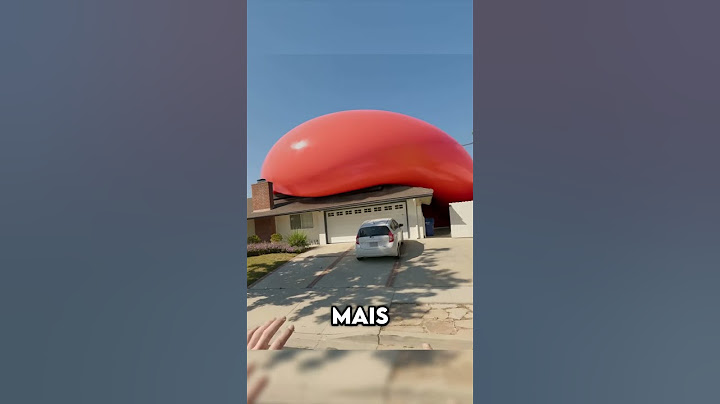 O balão gigante saiu do controle e tomou conta da cidade!