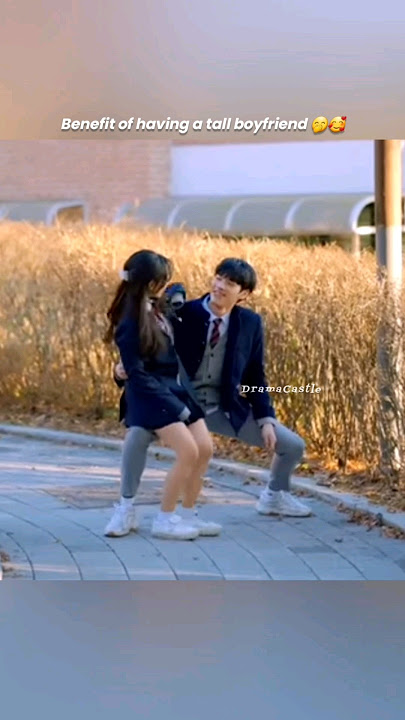 Benefits of having a tall boyfriend 🤭🥰 #187cmand155cm #cutecouple #kdrama #shorts