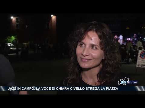 Jazz in campo, la voce di Chiara Civello strega la piazza