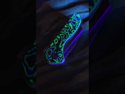 This Knife Is TOXIC! Civivi Exone    