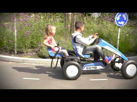 carro de pedales para adultos