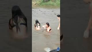 Hluas Nkj Da Dej Hai Tiag2