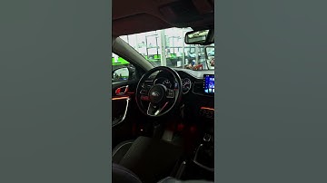 Kia Ceed 2022 Con iluminación micro led y Pantalla CarPlay