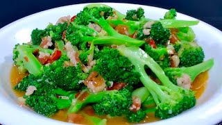 How to stir-fry broccoli without changing its color, the chef will teach you the skills, it is emera