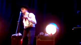 Peter Doherty - &quot;see you in a bit&quot; before the encores @ Yotaspace (Moscow, May 11, 2017)