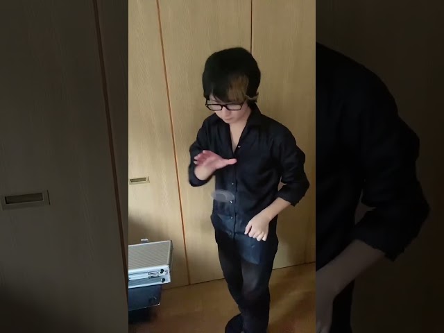 Super Easy! Floating Magic