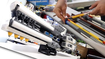 TIMELAPSE: The Singularity Engine LEGO Spaceship MOC