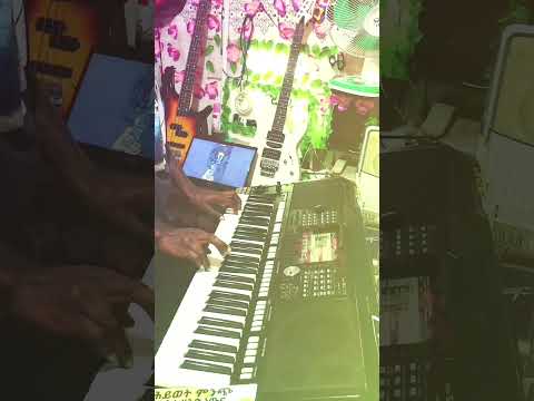 Dagi Tilahun ዳጊ ጥላሁን ምርጥ የመዝሙር Intro መኖር አልችልም መዋል ማደር Music