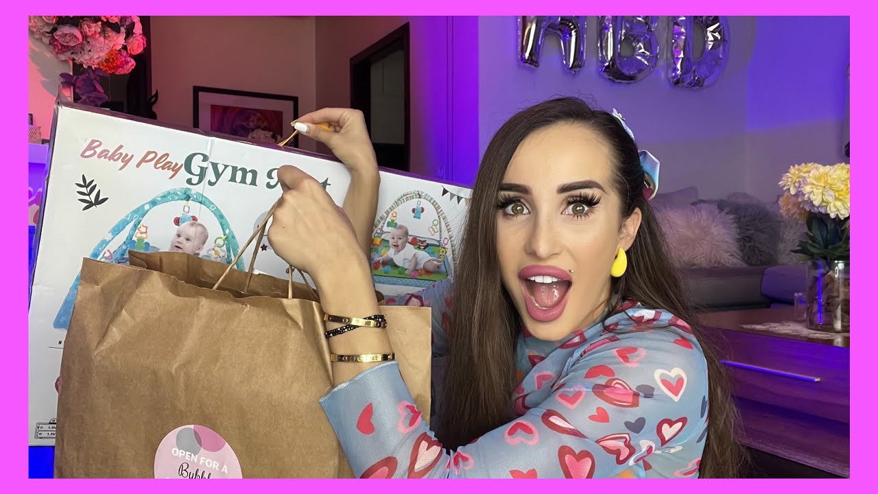 يلّا نفتح هدايا لوسي 🥳🎁- مايا نعمة