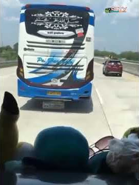 Tempel ketat bus Haryanto