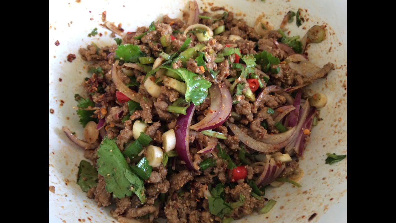 สาธิตทำลาบเนื้อขมอินเตอร์ ลาบร้อยเอ็ด แม่บ้านไทยในต่างแดน ...