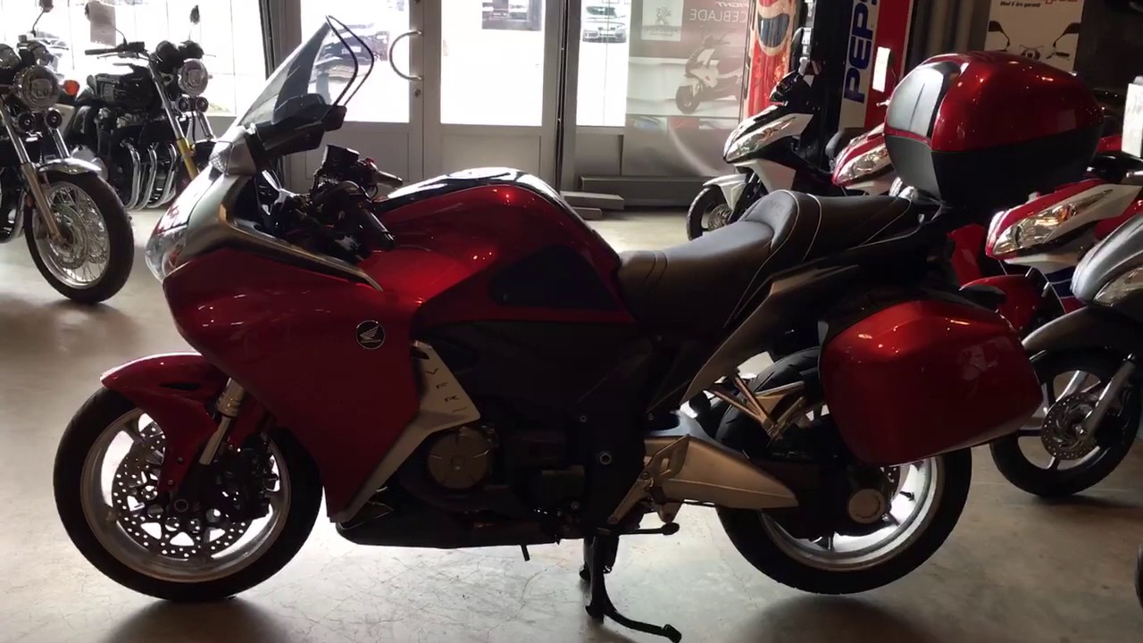 Honda vfr1200fd обзор