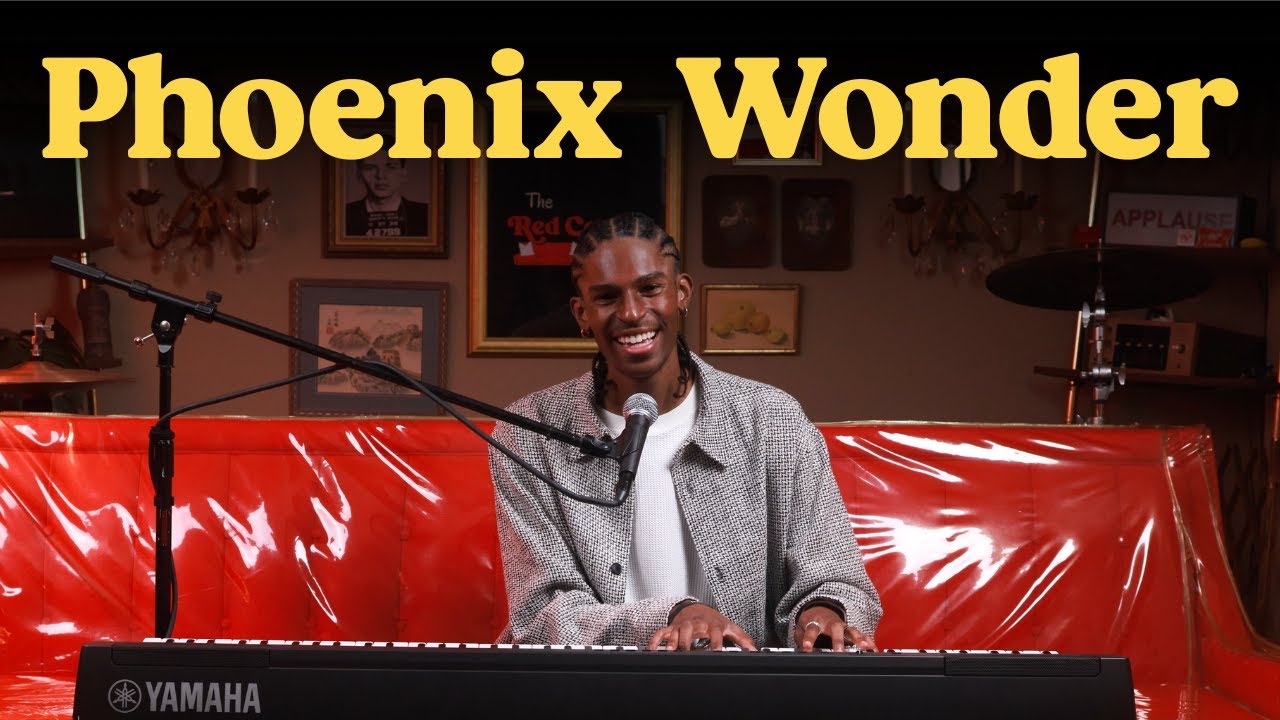 Phoenix Wonder | Live on Red Couch