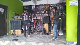 Download Lagu Lupadiri mandor bejad @live at aborigin music studio ciparay MP3