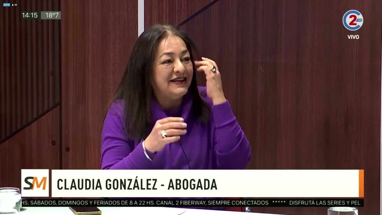SOBREMESA: Claudia González