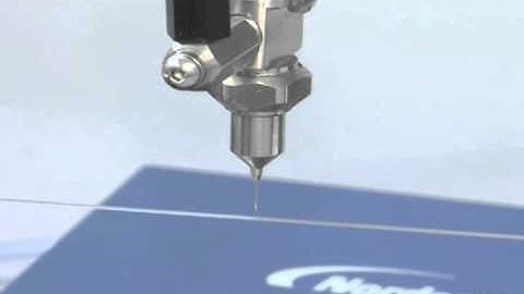 787MS-SS Spraying Flux on Solar String - Nordson EFD