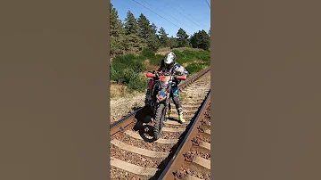 Amateur Enduro Two Options For Crossing The Railroad Tracks 