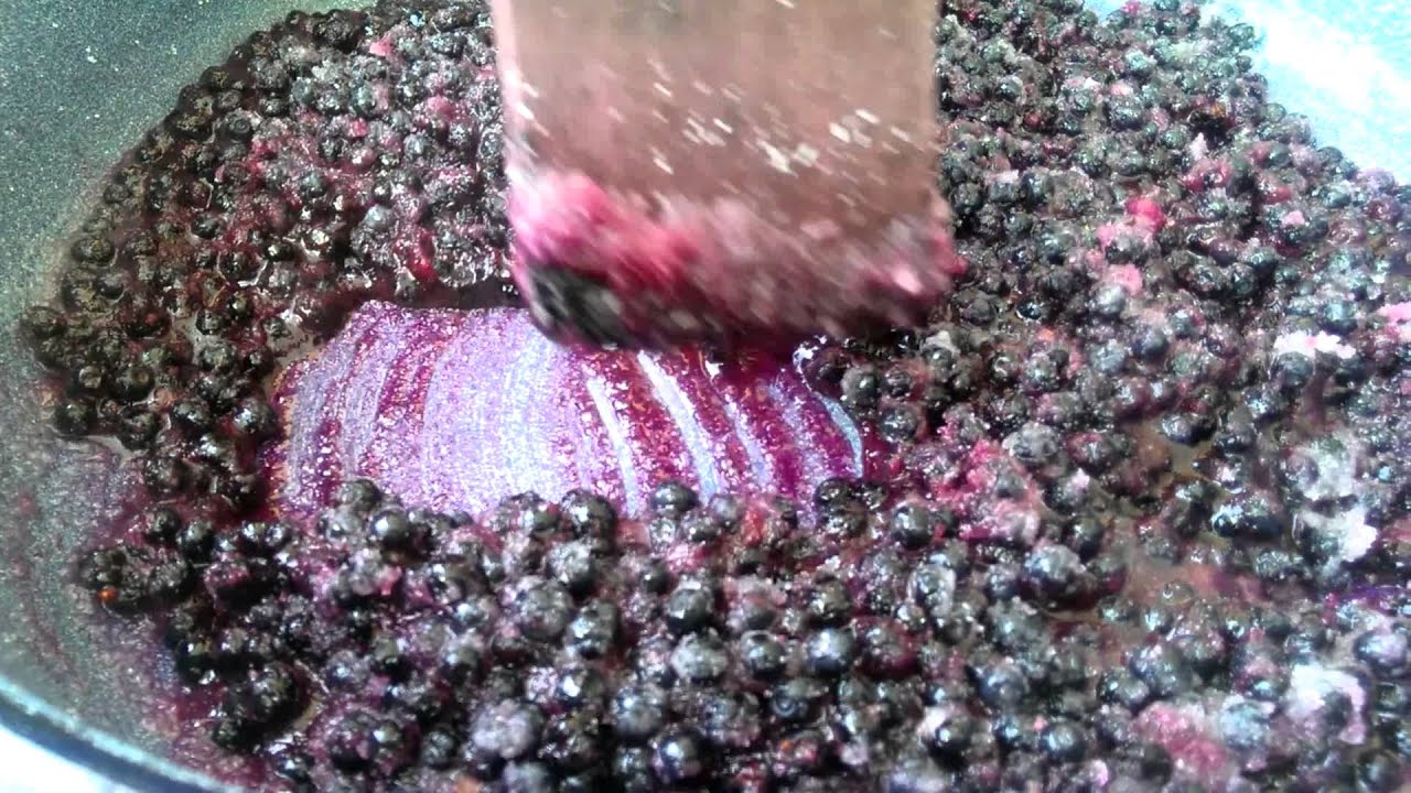 Blackberry jam how it's made YouTube