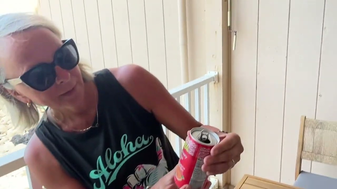 Processo cheers from Hawaii. GO GO Alanna shows us how it’s done and GO GO Chrissy cheers her on.  