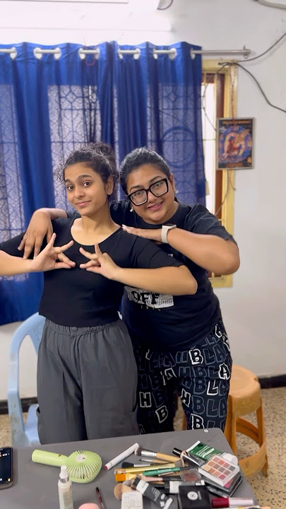 Varshini school la bharathanatyam aadapora 😍🔥#ishqyouall #swv #tamil #annualday #school