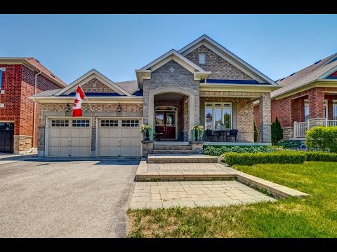 214 Tonner Crescent, Aurora, ON - YouTube