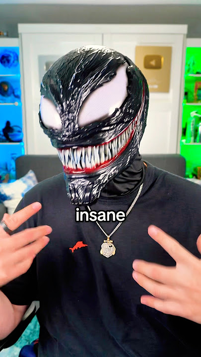 World’s Most Realistic VENOM Mask