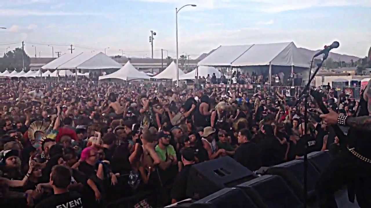 The Casualties - Punk Rock Bowling 2013 - Chicken Fight Circle Pit