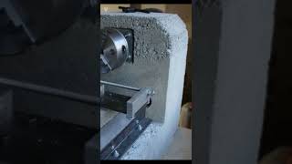 Фрезерный из БЦ и бетонный токарный || Milling from the cylinder head and concrete lathe #Shorts