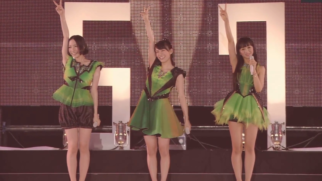 2010 - Perfume - LIVE @ Tokyo Dome 1 2 3 4 5 6 7 8 9 10 11