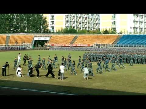杭州电子科技大学2015届军训武术表演