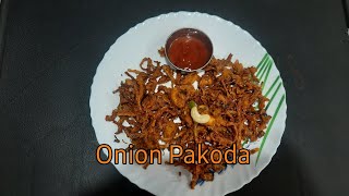 Crisy Onion Pakoda in telugu || Rainy season special Onion Pakoda VarunikaTeluguLifestyle
