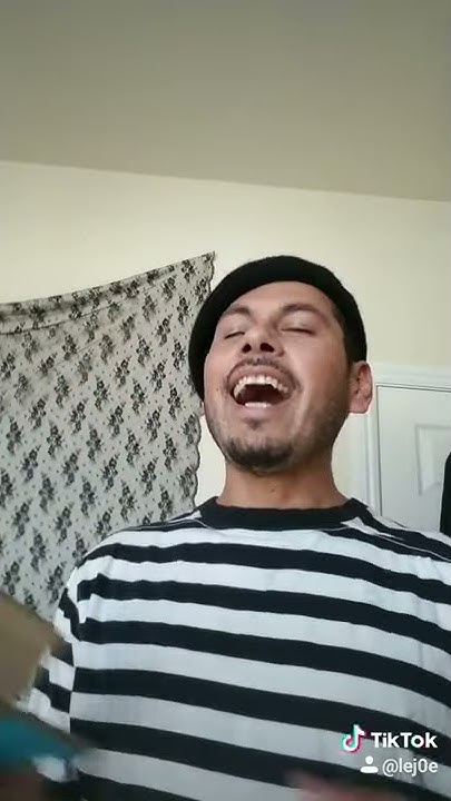lej0e-tiktok-how-to-properly-say-croissant-youtube