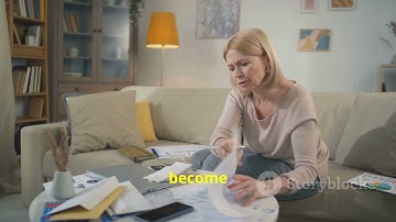 7 Reasons the Poor Stay Poor and the Middle Class Doesn