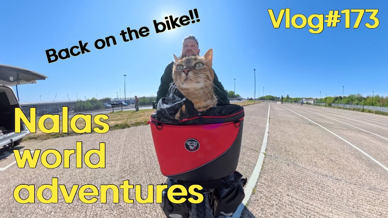 Back travelling on the bike!! Vlog