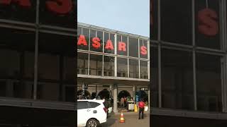 Download Lagu Stasiun Kereta Api Pasar Senen di Jakarta Pusat, yg  Sangat Terkenal di Indonesia. MP3