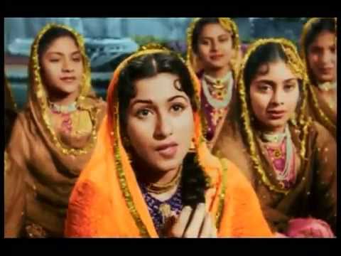 mughal-e---azam---teri-mehfil-mein-qismat---lata-mangeshkar---shamshad-begum---chorus---youtube