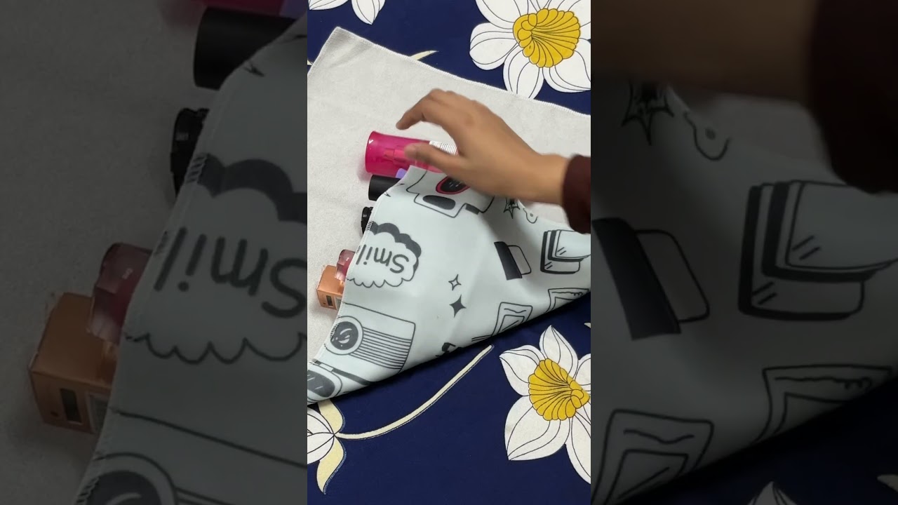 This is Makeup Organize wrap from AMAZON #shorts #amazonfinds #ytshorts #viralcontent