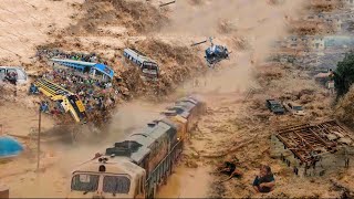 India's Extreme Floods Caught on Camera | Flooding Reaches Historic Levels by Yellow 48,356 views 9 months ago 8 minutes, 11 seconds