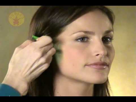 Pointy Ear Make-Up Tutorial