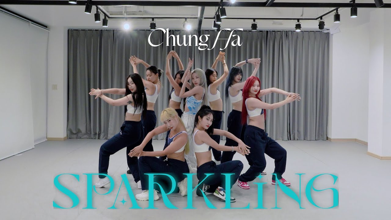 ⁣CHUNG HA 청하 'Sparkling' Choreography Video
