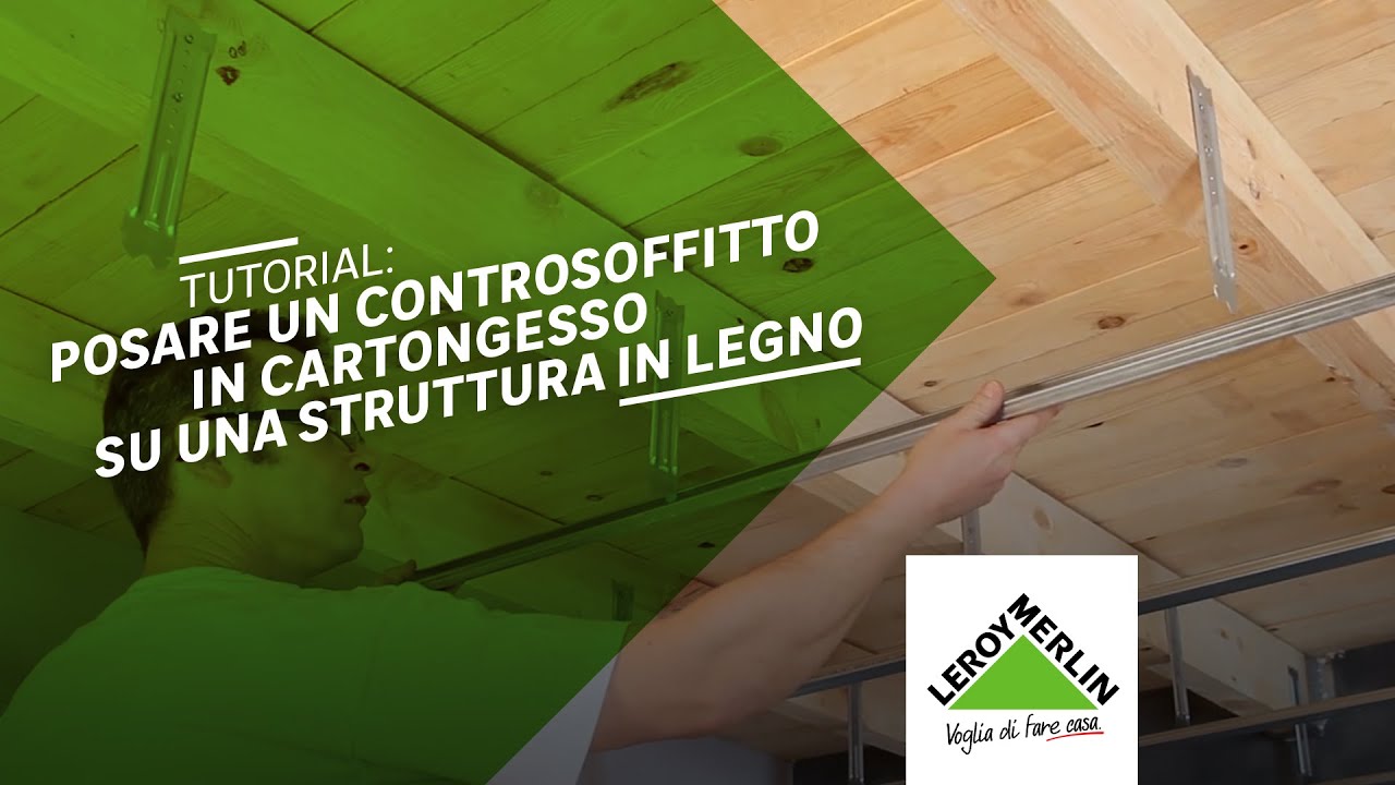 Come posare un controsoffitto in cartongesso su una struttura di ... Costruire un controsoffitto in cartongesso