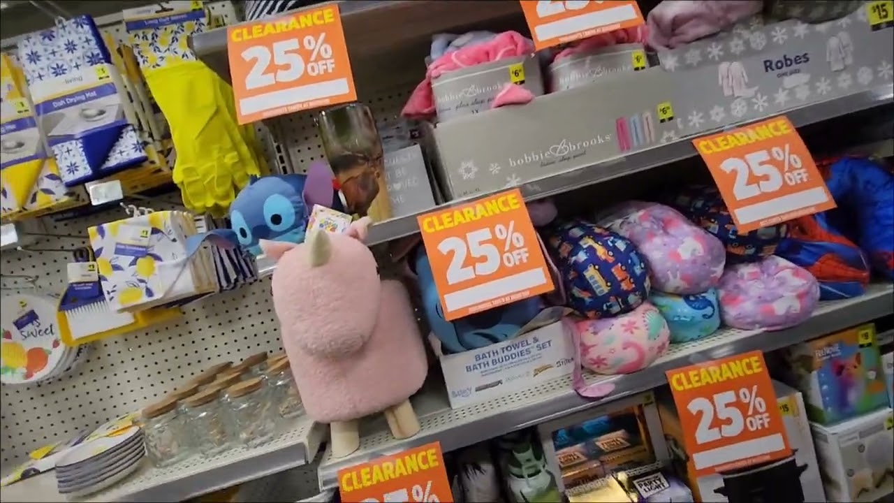 Визуальные материалы распродажи в Dollar General. Сэкономьте еще 50%.