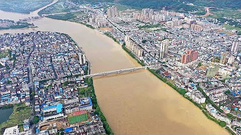 South China's Pearl River basin sees major floods - DayDayNews