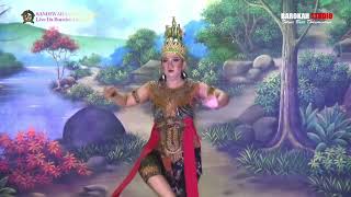 TARI SERIMPI  SANDIWARA DWI WARNA