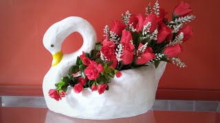 Cisne De Cimento Em Vaso