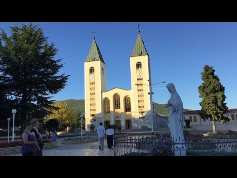 Video: Ve které dny se pronášejí tajemství růžence?