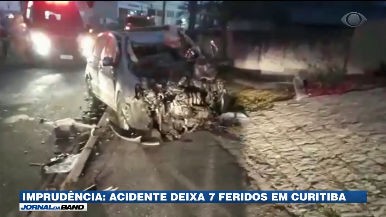 Violência no trânsito cafe com jornal acabou