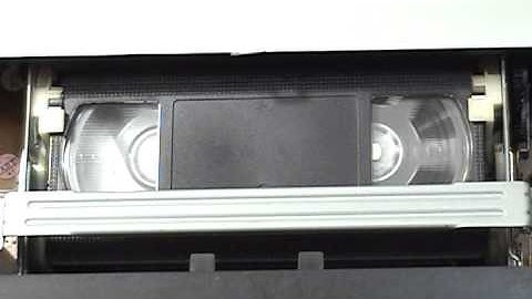 Sony SLV N51 VHS VCR fast-forward/rewind cycle of a T-160 VHS cassette